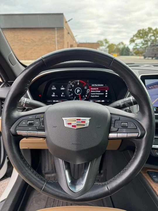 2023 Cadillac CT5 - Image 12 of 15