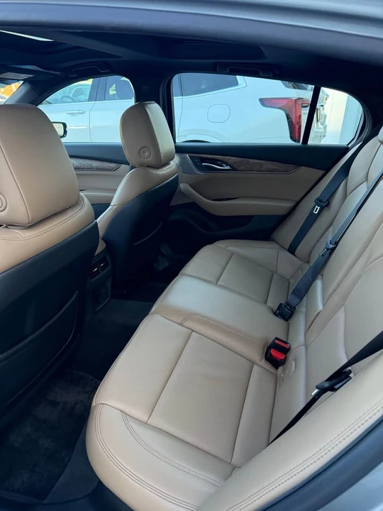 2023 Cadillac CT5 - Image 11 of 15