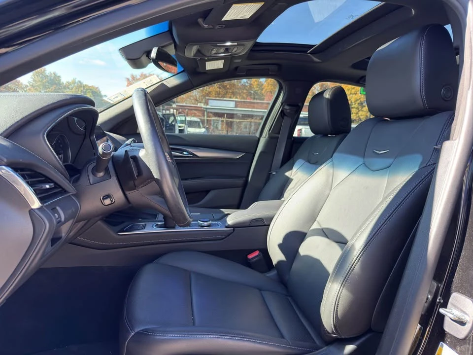 2023 Cadillac CT5 - Image 10 of 15