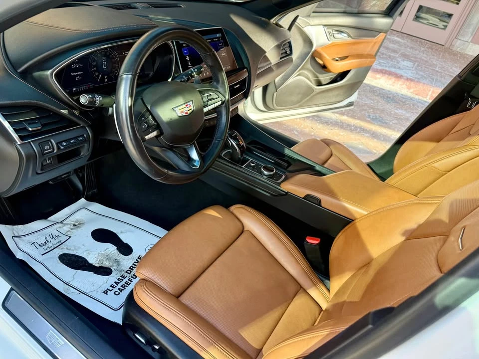 2023 Cadillac CT5 - Image 10 of 20