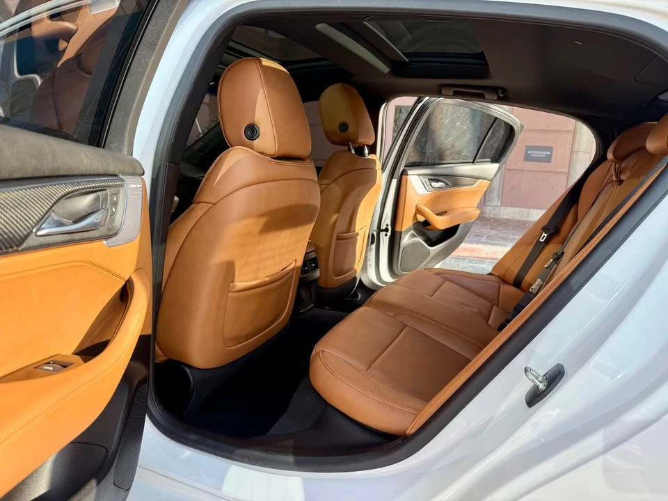 2023 Cadillac CT5 - Image 16 of 20