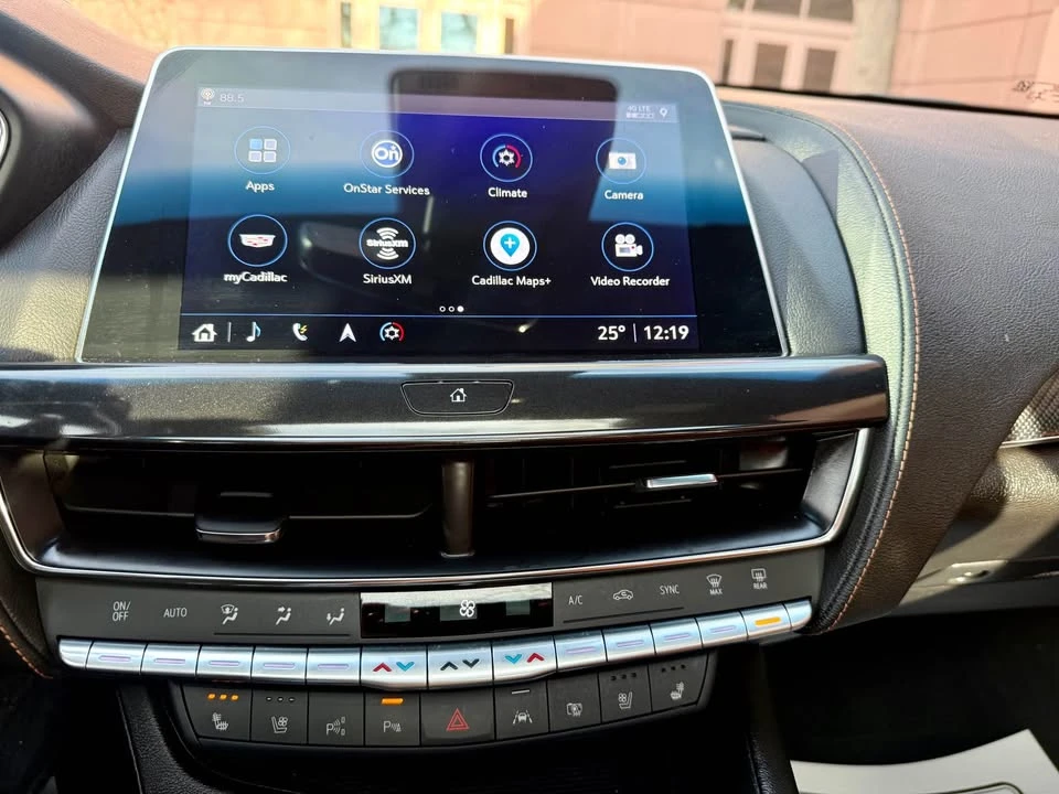 2023 Cadillac CT5 - Image 13 of 20
