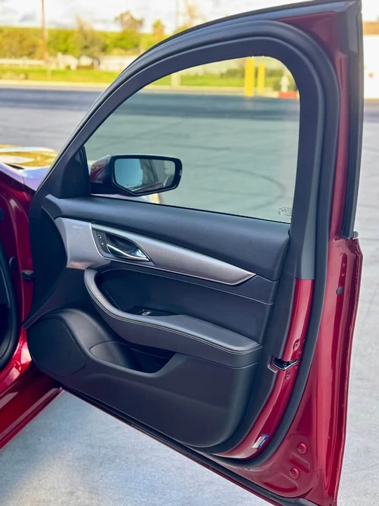 2023 Cadillac CT5 - Image 10 of 12