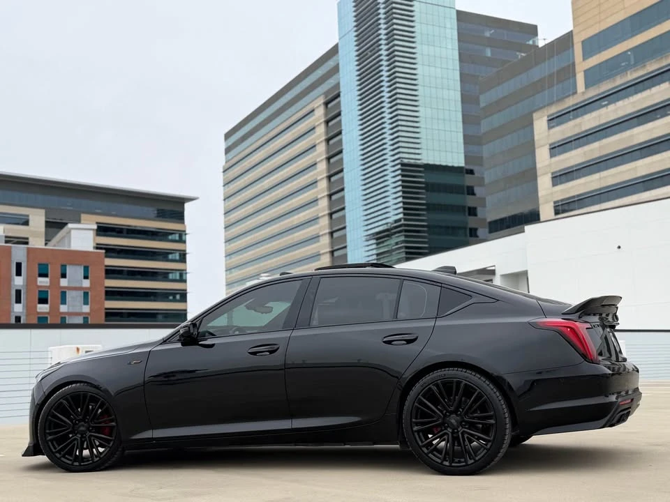 2023 Cadillac CT5 - Image 10 of 16