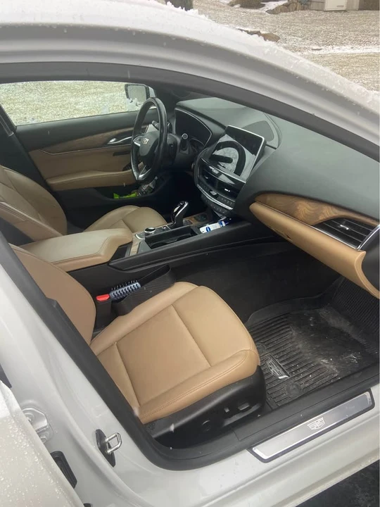 2023 Cadillac CT5 - Image 3 of 6