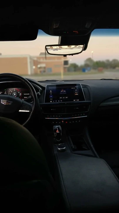 2023 Cadillac CT5 - Image 10 of 14