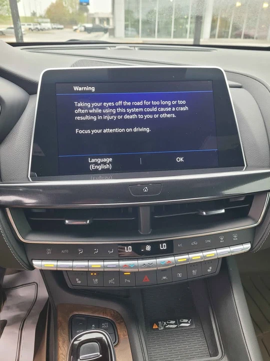 2023 Cadillac CT5 - Image 11 of 18