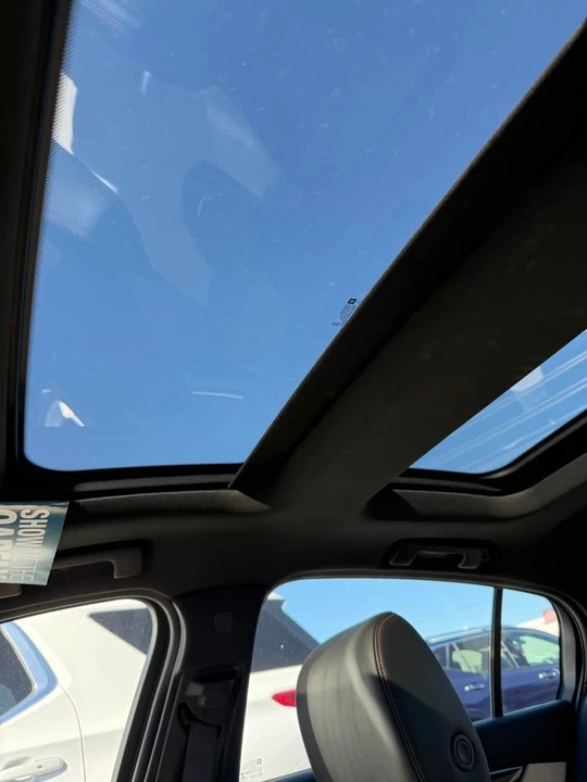 2023 Cadillac CT5 - Image 7 of 10
