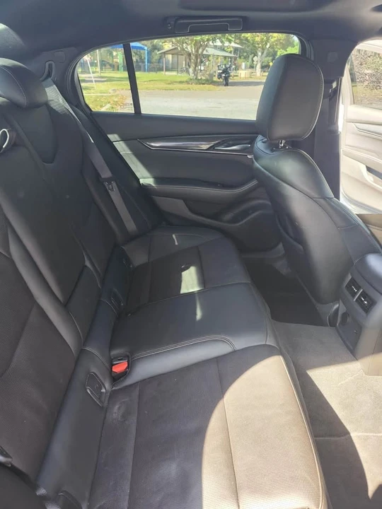 2023 Cadillac CT5 - Image 13 of 20