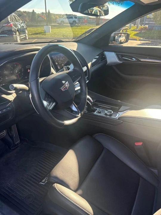 2023 Cadillac CT5 - Image 5 of 13