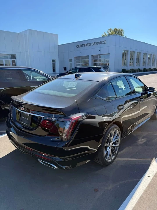 2023 Cadillac CT5 - Image 3 of 10