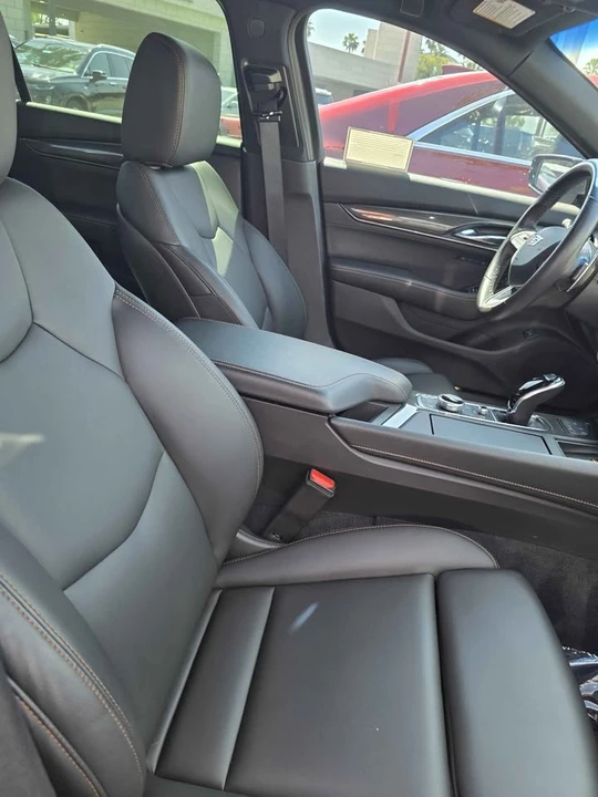 2023 Cadillac CT5 - Image 4 of 11