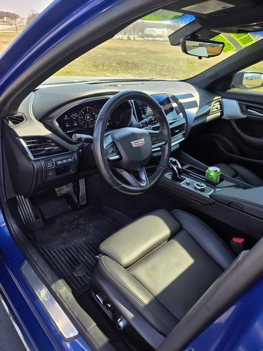 2023 Cadillac CT5 - Image 16 of 18
