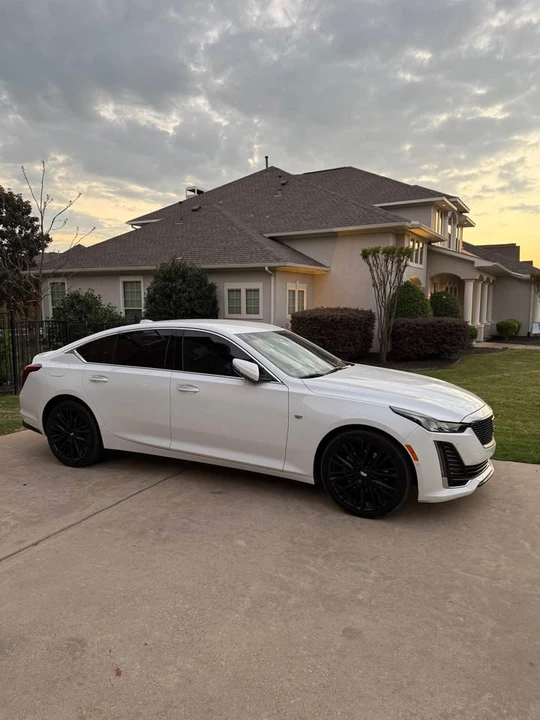 2023 Cadillac CT5 - Image 2 of 9