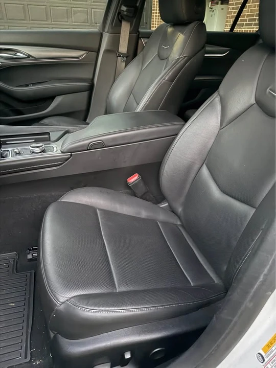 2023 Cadillac CT5 - Image 7 of 9