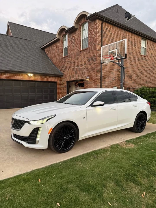2023 Cadillac CT5 - Image 3 of 9