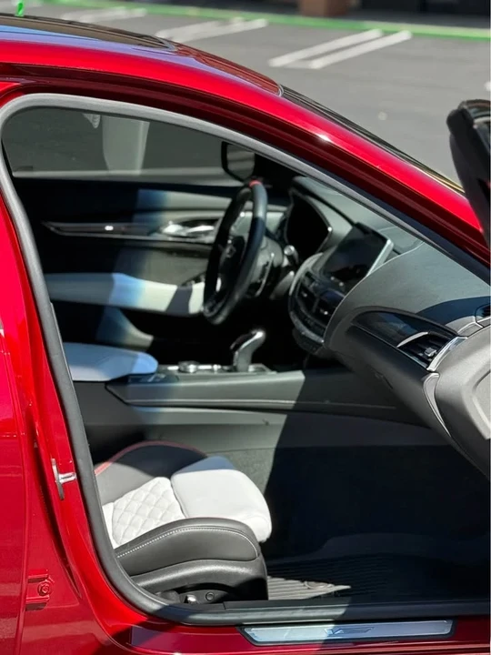 2023 Cadillac CT5-V Blackwing - Image 10 of 13