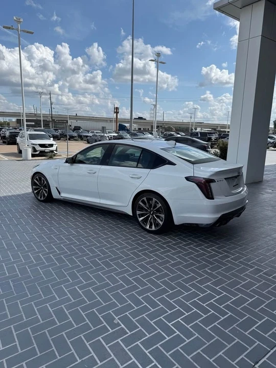 2023 Cadillac CT5-V Blackwing - Image 3 of 10