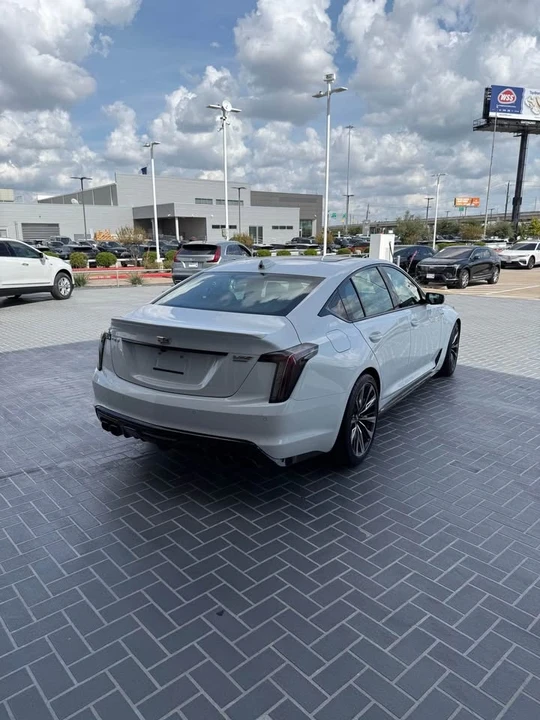 2023 Cadillac CT5-V Blackwing - Image 5 of 10