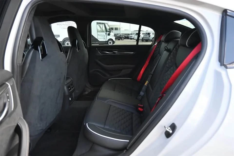 2023 Cadillac CT5-V Blackwing - Image 11 of 13