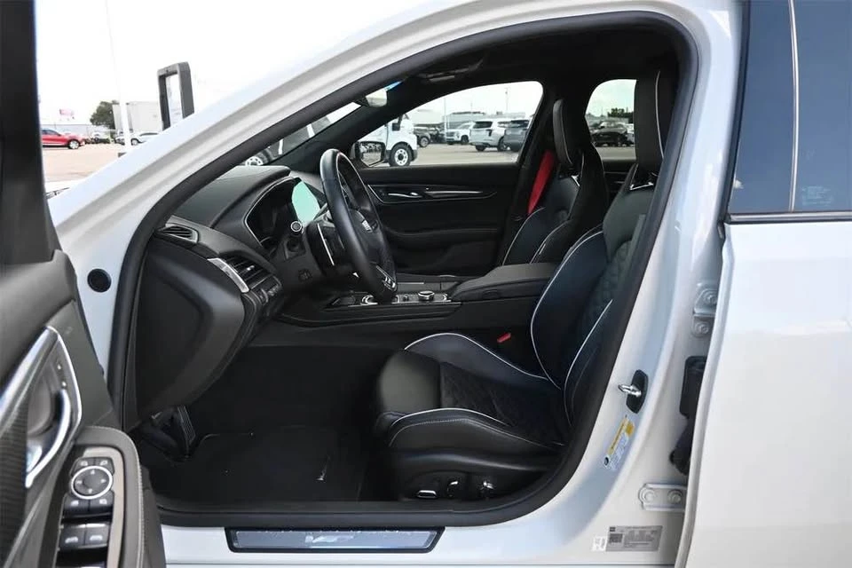 2023 Cadillac CT5-V Blackwing - Image 10 of 13