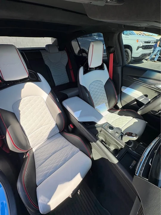 2023 Cadillac CT5-V Blackwing - Image 10 of 14