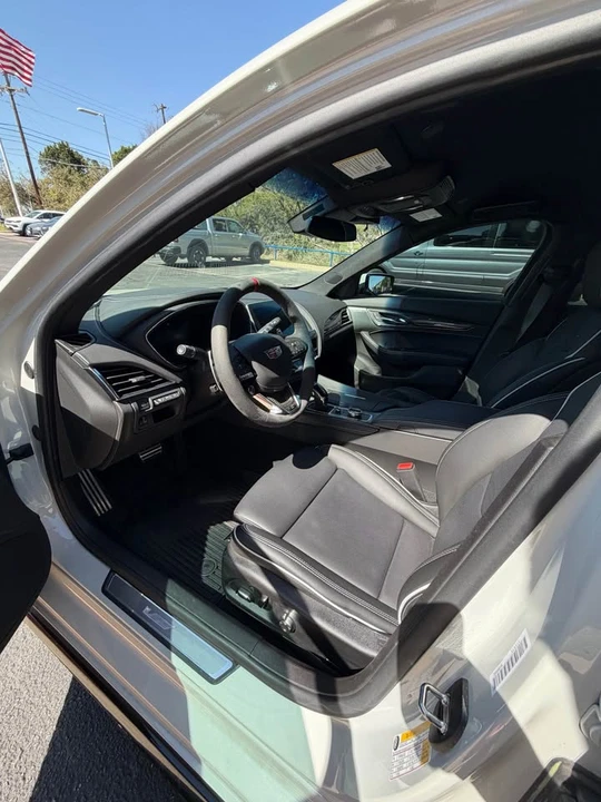 2023 Cadillac CT5-V Blackwing - Image 10 of 14