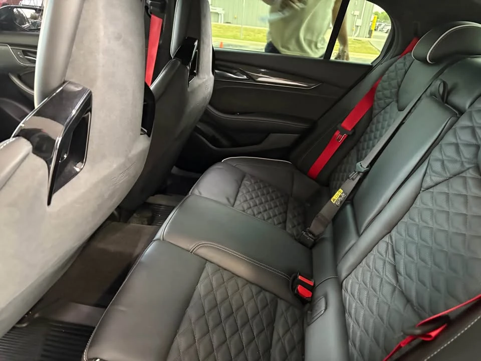2023 Cadillac CT5-V Blackwing - Image 9 of 10