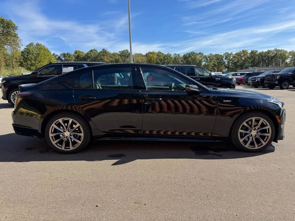 2023 Cadillac CT5-V - Image 5 of 15