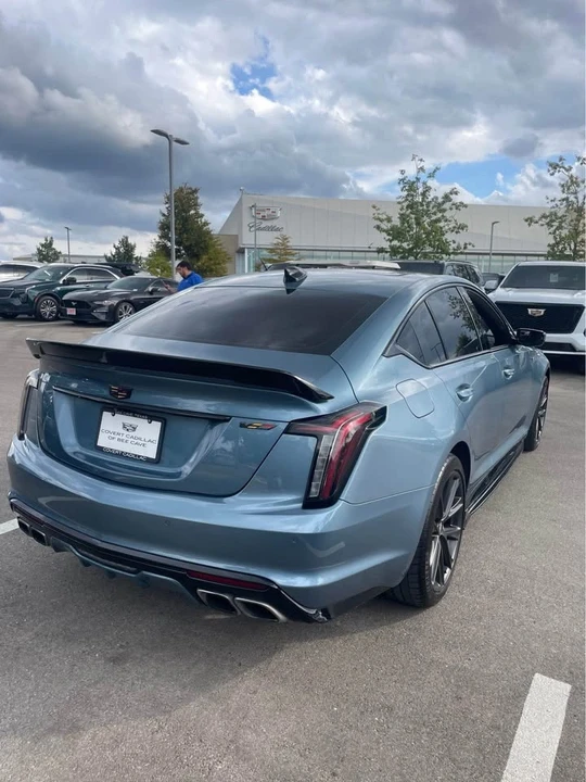 2023 Cadillac CT5-V - Image 3 of 8