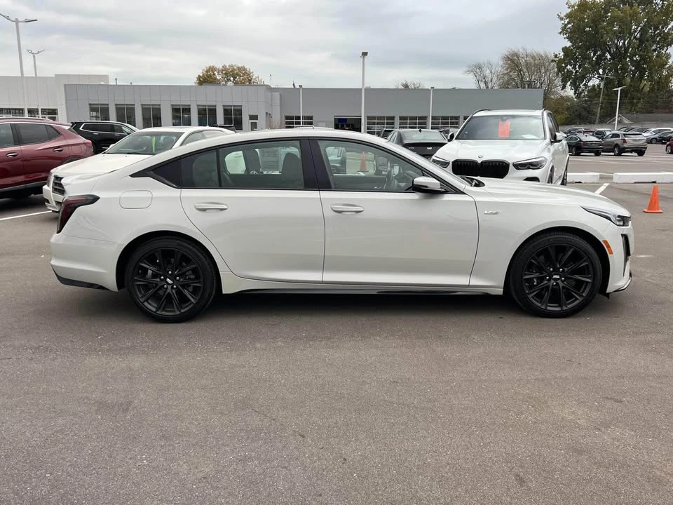 2023 Cadillac CT5-V - Image 3 of 17