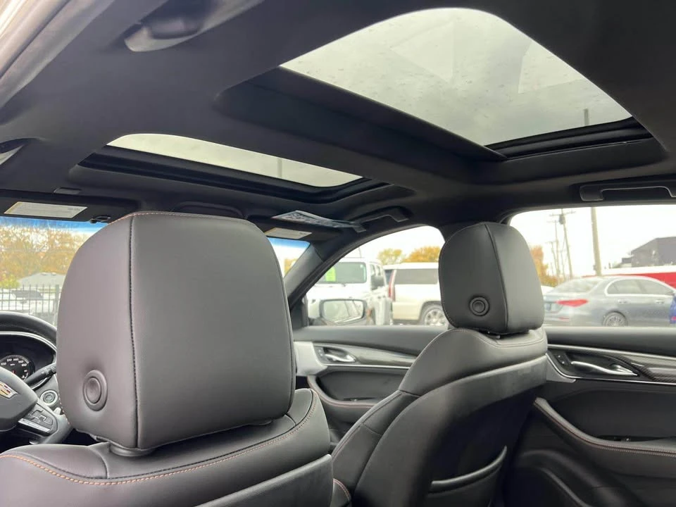 2023 Cadillac CT5-V - Image 9 of 17