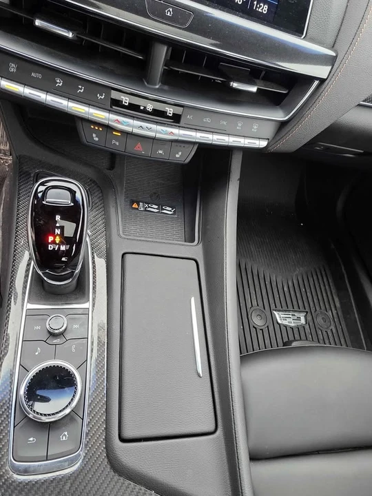 2023 Cadillac CT5-V - Image 10 of 15