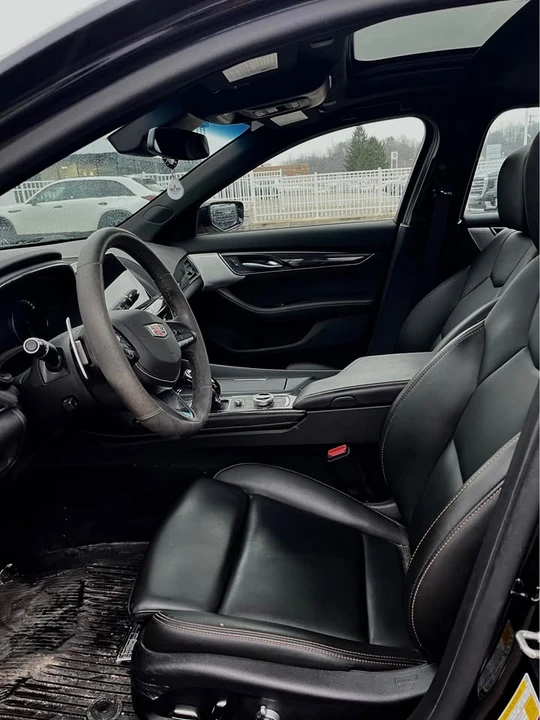 2023 Cadillac CT5-V - Image 4 of 15