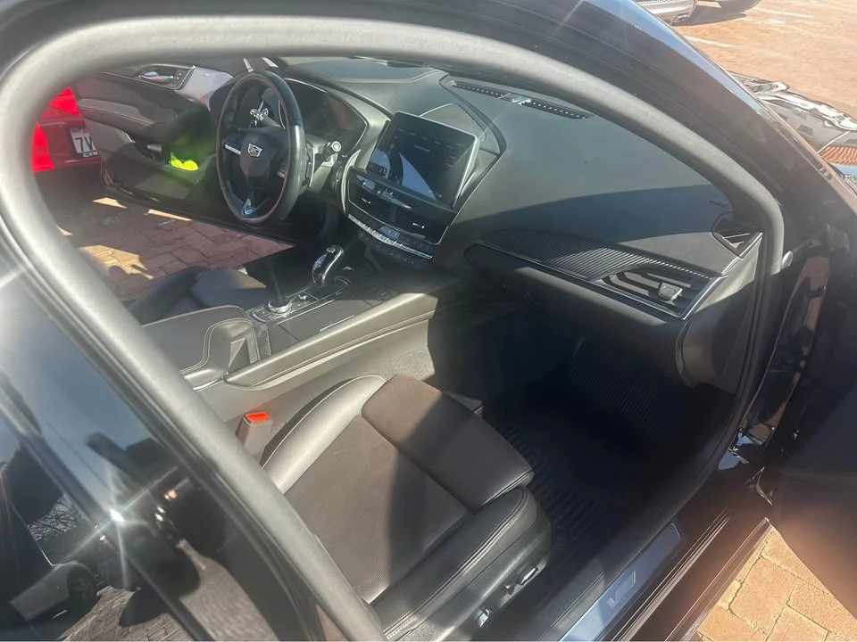 2023 Cadillac CT5-V - Image 10 of 17