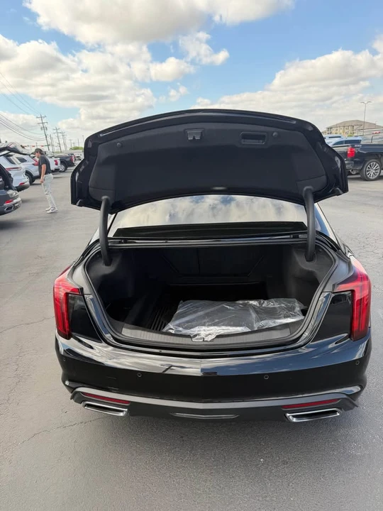 2023 Cadillac CT5-V - Image 7 of 8