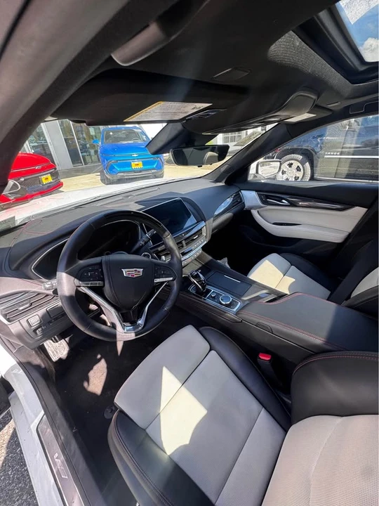2023 Cadillac CT5-V - Image 8 of 14