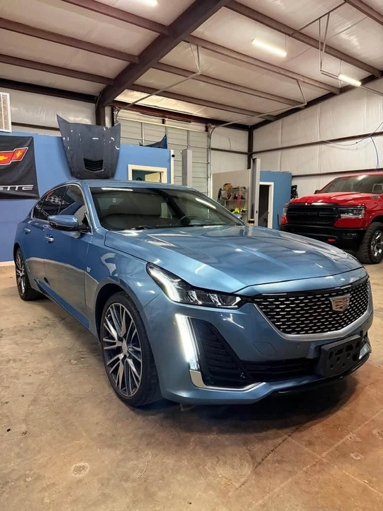 2023 Cadillac CT5-V - Image 2 of 18