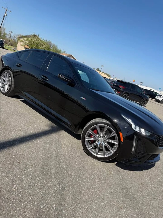 2023 Cadillac CT5-V - Image 3 of 10