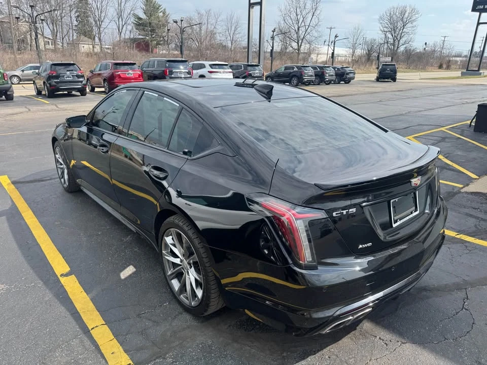 2023 Cadillac CT5-V - Image 8 of 8