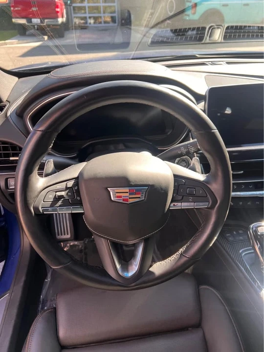 2023 Cadillac CT5-V - Image 10 of 10