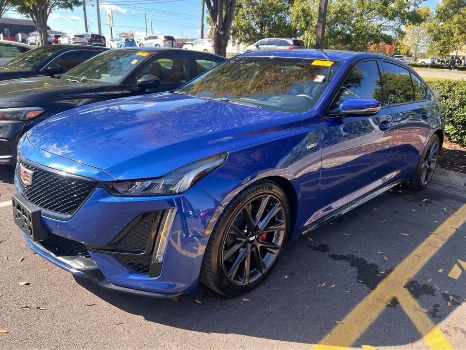 2023 Cadillac CT5-V - Image 2 of 10