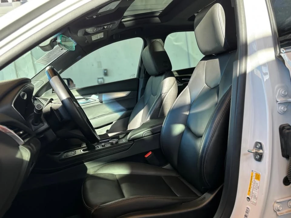 2023 Cadillac CT5 - Image 5 of 5