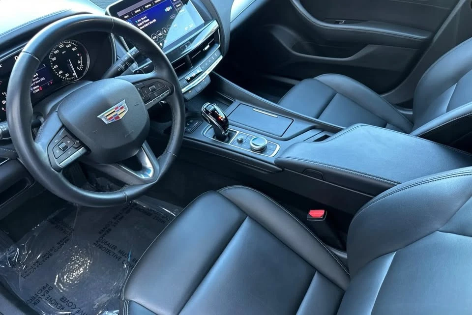 2023 Cadillac CT5 - Image 8 of 12