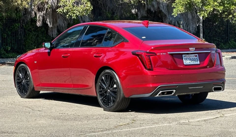 2023 Cadillac CT5 - Image 10 of 12