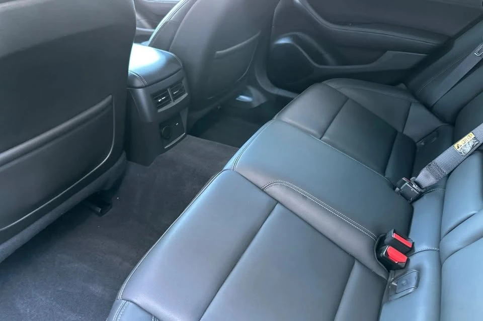 2023 Cadillac CT5 - Image 11 of 12