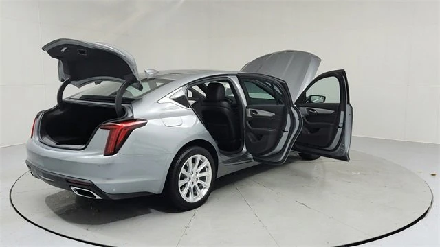 2023 Cadillac CT5 - Image 10 of 20