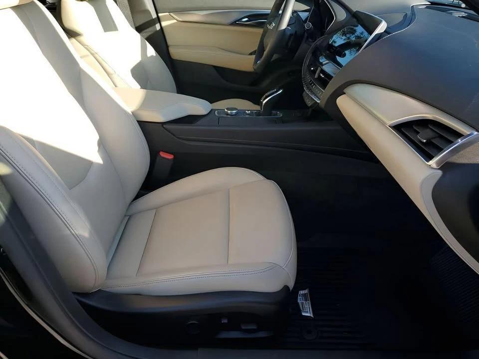 2023 Cadillac CT5 - Image 15 of 18