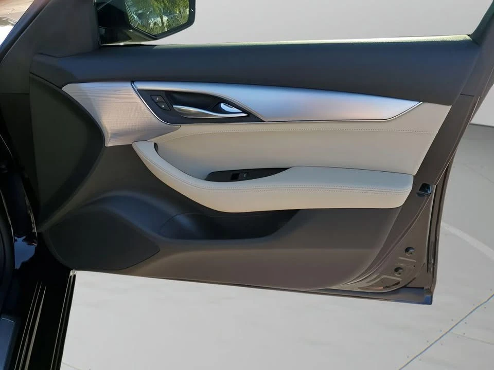 2023 Cadillac CT5 - Image 13 of 18