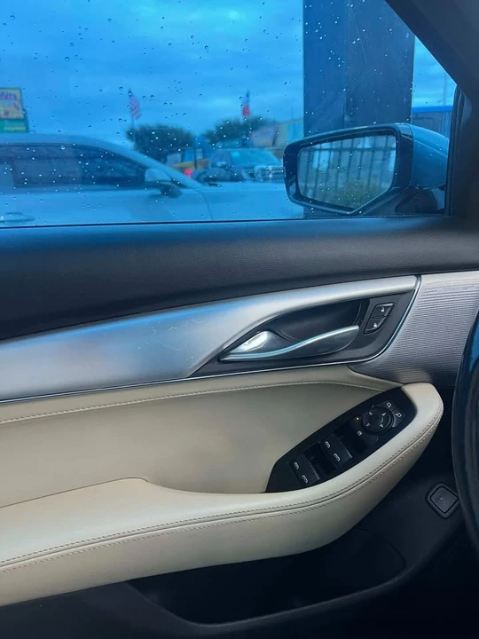 2023 Cadillac CT5 - Image 10 of 10